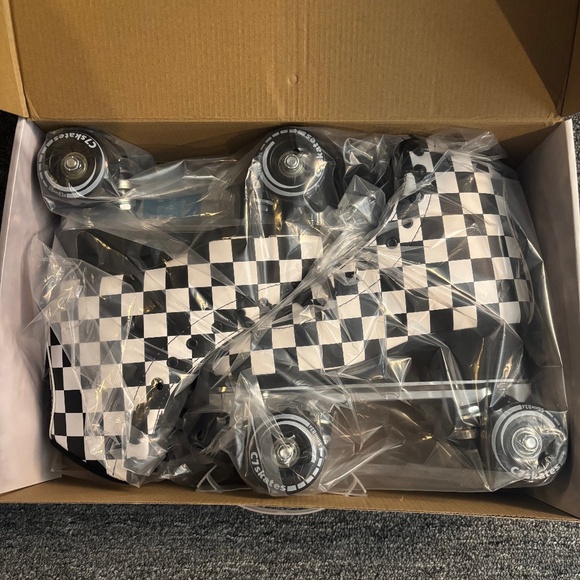 C7 Roller Skates UO Exclusive Checkerboard Premium Quad Roller Skate NIB C Seven - Picture 12 of 16